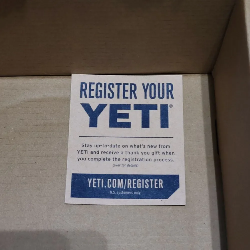 Yeti Boomer dog  bowl and teal 32 oz tumbler